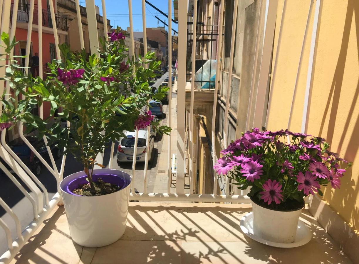 Casa Vacanza Terramare, Siracusa, CLOSE TO ORTIGIA Syracuse Exterior foto